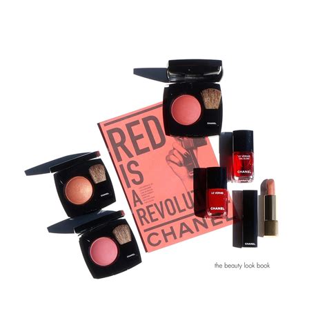 Chanel Fall 2016 Le Rouge Collection N°1 and Ultrawear 